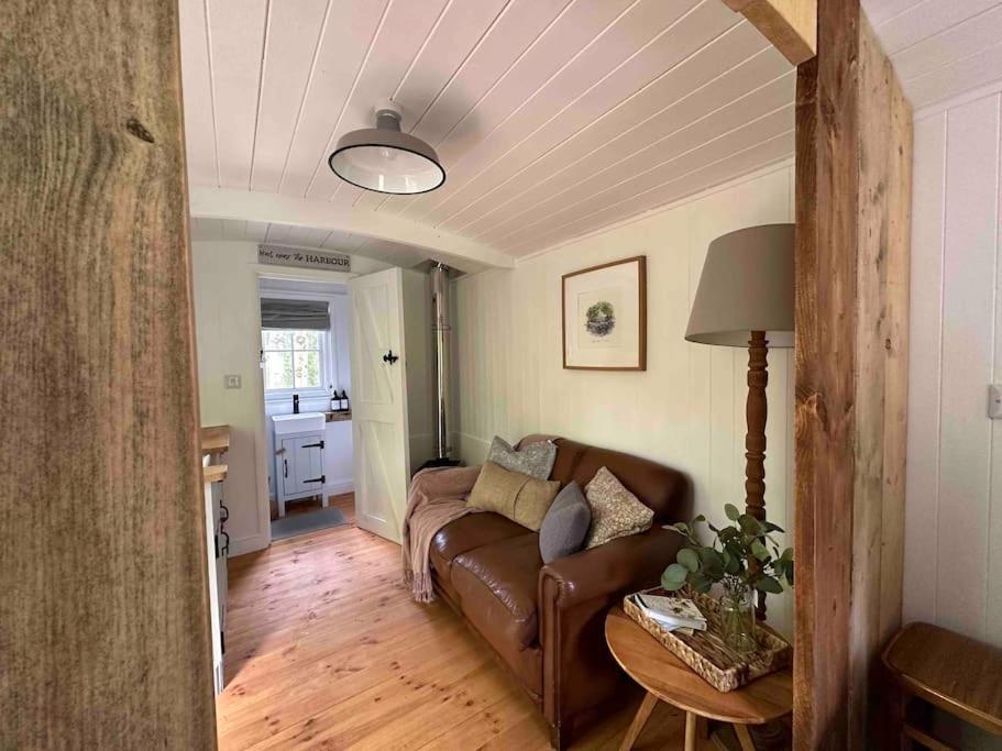 Cornwall Woodland Shepherd'S Hut Deirdres Hut Bodmin Buitenkant foto