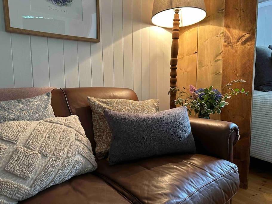 Cornwall Woodland Shepherd'S Hut Deirdres Hut Bodmin Buitenkant foto